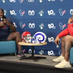 ¡Toros y Borregos! Dialogan exjugadores de NFL con alumnos