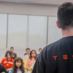 De Tampico a Tesla: EXATEC llega a firma mundial de autos eléctricos 
