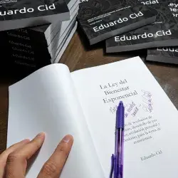 ¡Tips de vida! Profesor Tec publicó su primer libro de autosuperación