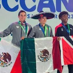 Mexicano medalla de plata en natación