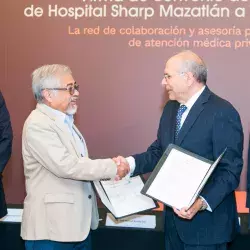 Firma de convenio de afiliación entre representantes de TecSalud Network y el Hospital Sharp Mazatlán.