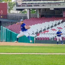 Daniel Higuera EXATEC que jugo con equipo profesional tomateros