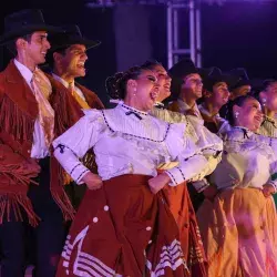 Espectáculo de baile folclórico Sueño Norteño fue presentado en el Tec Guadalajara.