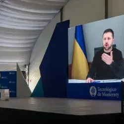 Zelenskyy durante la charla con universitarios mexicanos 