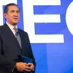 Sergio Villalón, el Récord Guinness premiado por el Tec