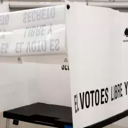 Urna del Instituto Nacional Electoral (INE) que se utulizará en las próximas elecciones de México el 2 de junio de 2024