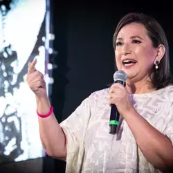 Xóchitl Gálvez expuso sus temas frente a estudiantes del Tec campus Monterrey en el Foro Actúa Presidencias