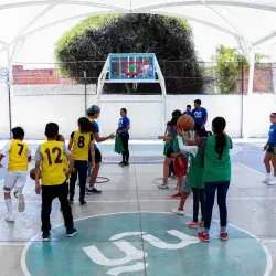 Labor social Borregos Guadalajara en escuela de Zapopan.