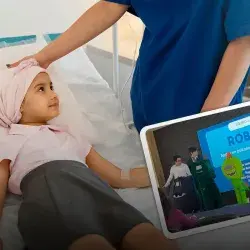 Alumnos del Tec crean robot de apoyo emocional para niños con cáncer