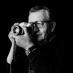 Mario Manzano, fotógrafo de blanco y negro
