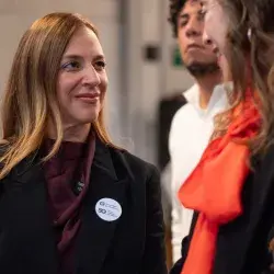 A 50 años de presencia en la CDMX, el Tec conmemoró su trayectoria con un encuentro de diseño que vinculó academia, práctica profesional y tecnología.