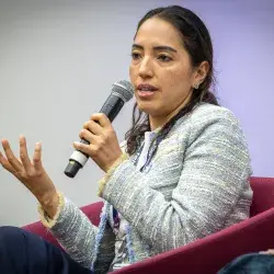  Daniela Camberos, egresada del Tec de Monterrey, desarrolló Ramona, una herramienta que utiliza inteligencia artificial para analizar ofertas laborales