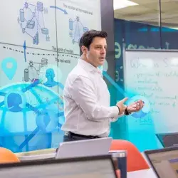 Nuevo profesor de ingeniería del Tec de Monterrey campus Laguna
