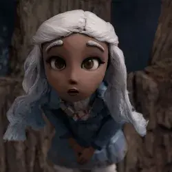 Still del cortometraje de animación stop-motion Yugen, destacando las texturas de barro y materiales naturales.