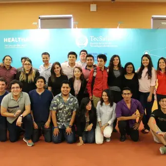Healthathon TecSalud-IBM 2017