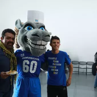 alumnos con mascota ccm