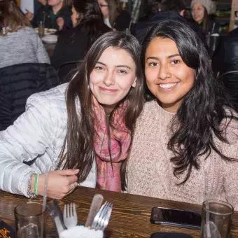 Alumnos durante bienvenida de negocios EM18