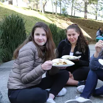 alumnas en campus santa fe