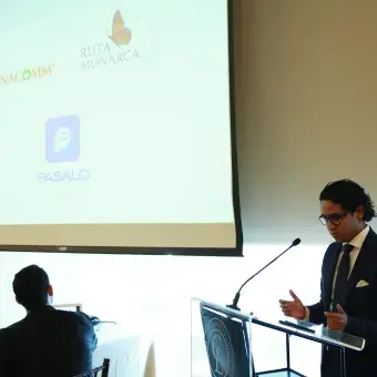 Diseñadores de la app “Pásalo”