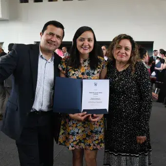 alumnas con papás