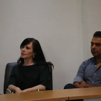 alumno exponiendo 