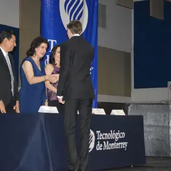 Compromiso por continuar