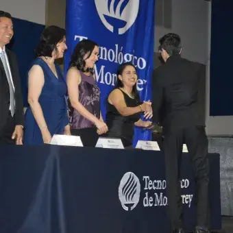 Compromiso por continuar