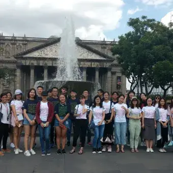 Fotogalería visita Universidad de Fudán