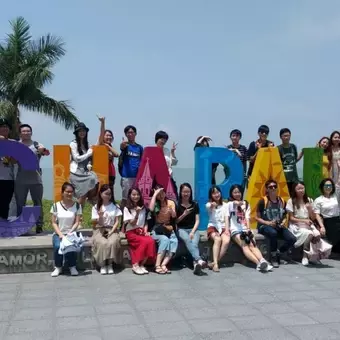 Fotogalería visita Universidad de Fudán