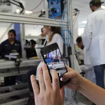 Se realizó una presentación y competencia de los robots