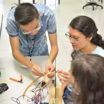 Alumnos de preparatoria y profesional participaron en los clubes