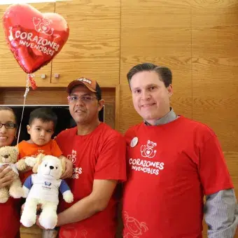 familiares paciente corazones invencibles