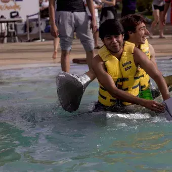 La Regata Industrial organizada por la Sociedad de Alumnos de Ingeniería Industrial y de Sistemas (SAIIS), se llevó a cabo en las instalaciones del parque acuático Ixtapan de la Sal en el Estado de México.