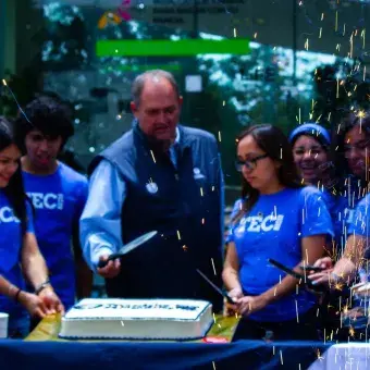 Fotografía de los festejos del 75 Aniversario del Tec de Monterrey en campus Toluca