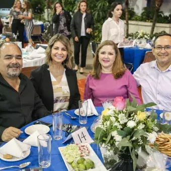 Celebración de XXI Aniversario de la Media Cena