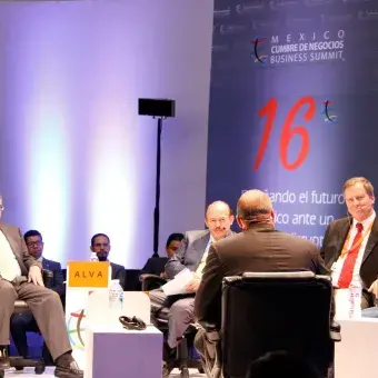 Cumbre de negocios