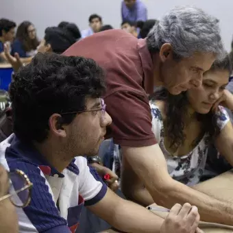 Mesas de Diálogo con Ética reunió a 176 alumnos y a 8 profesores de la