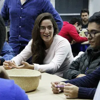 Mesas de Diálogo con Ética reunió a 176 alumnos y a 8 profesores de la