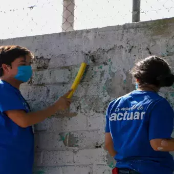 La comunidad del Tec Campus Toluca unió esfuerzos para pintar la escuela Mihuel Hidalgo en San Antonio Buenavista