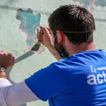 La comunidad del Tec Campus Toluca unió esfuerzos para pintar la escuela Mihuel Hidalgo en San Antonio Buenavista