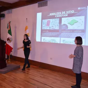 Alumnos presentaron los proyectos en el  Palacio Municipal 