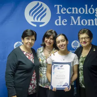 Reconoce Tec Veracruz a los mejores estudiantes del año (fotogalería)