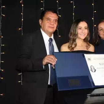 Así se vivió la ceremonia de firma de título del campus Monterrey