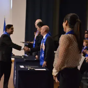 Entrega de títulos