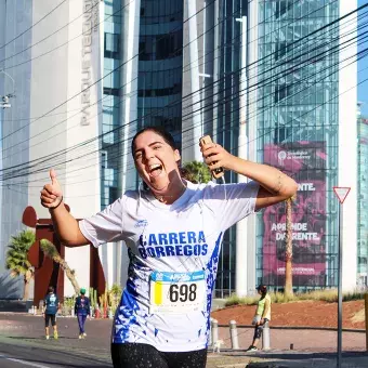 alumnos del tec en carrera borregos 