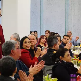 Bienvenida a profesores al semestre (viernes)