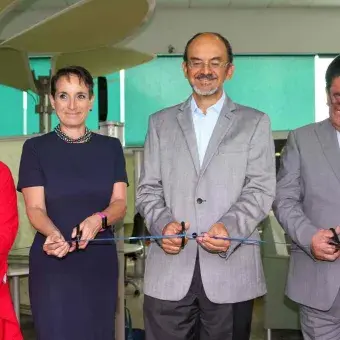 Alumnos del Tec de Monterrey conocen exposición de Juan Rulfo.