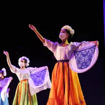 Bailarinas en Raíces 2021, Auditorio Luis Elizondo