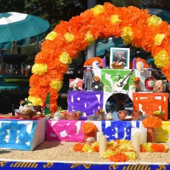 Fiesta de Humanidades en PrepaTec Guadalajara celebra el Día de Muertos.