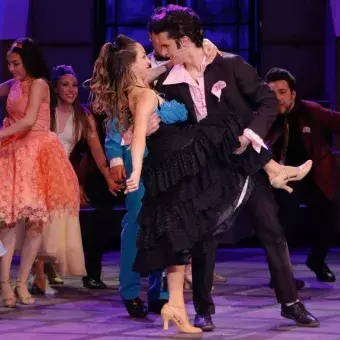 Dany con Sacha bailando 